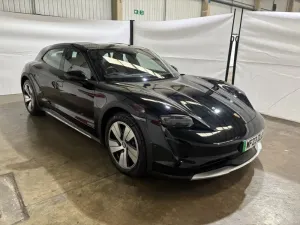 Porsche Taycan Cross Turismo 93 kWh 2023