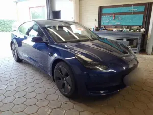 Tesla Model 3 Standard Range 2023