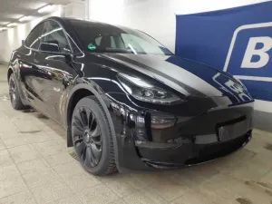 Tesla Model Y Long Range 2023