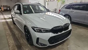 BMW 3 Series Touring 318i 2023