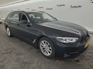BMW 5 Series Touring 520i Business 2023