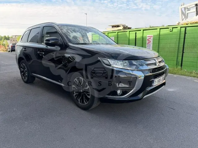 Mitsubishi Outlander 2016