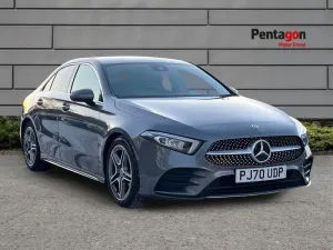 Mercedes-Benz A 200 AMG Line 2020