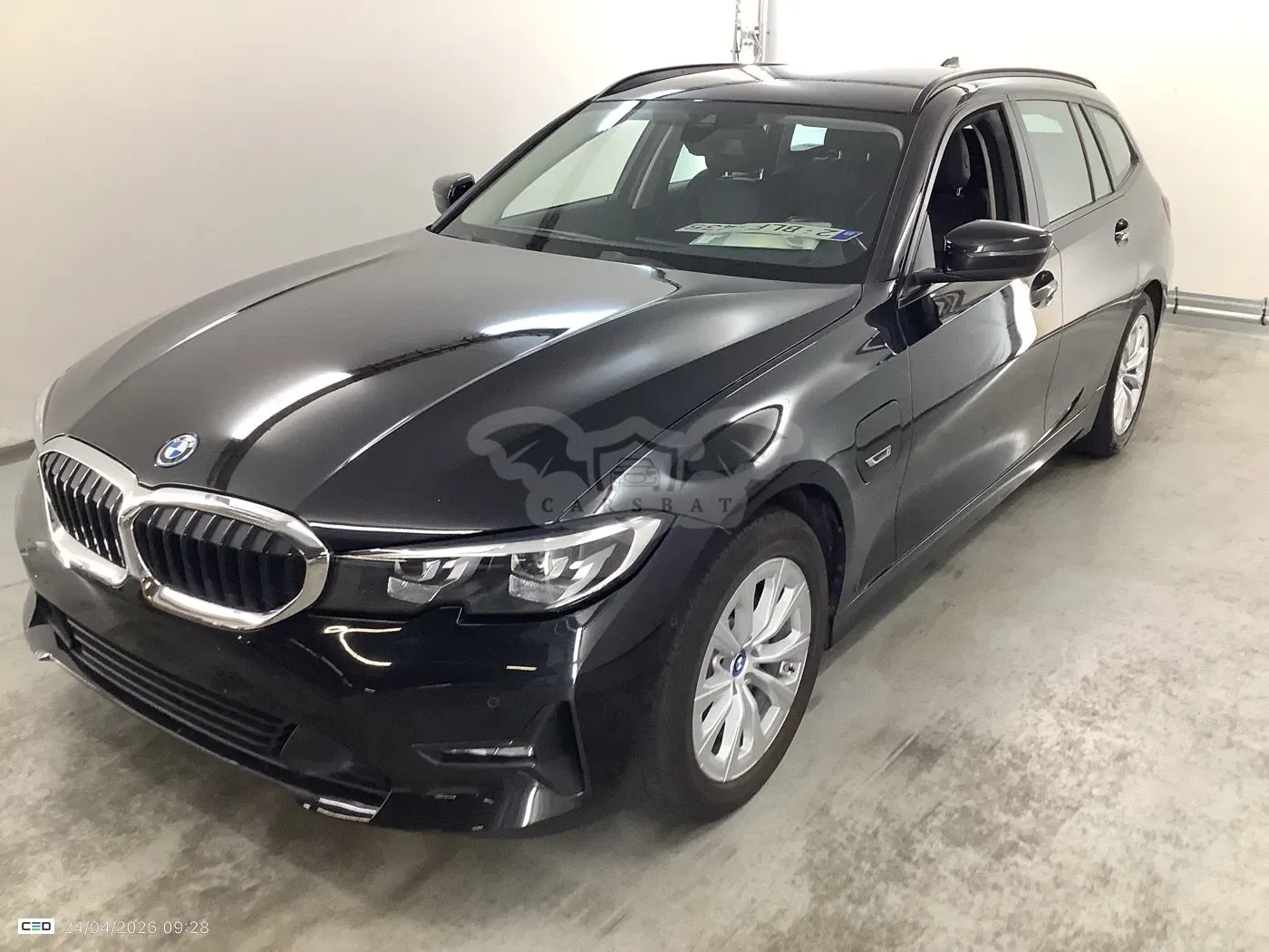 BMW 3 Series Touring 320e 2022