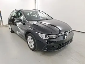 Volkswagen Golf Variant 1.0 eTSI Life 2024
