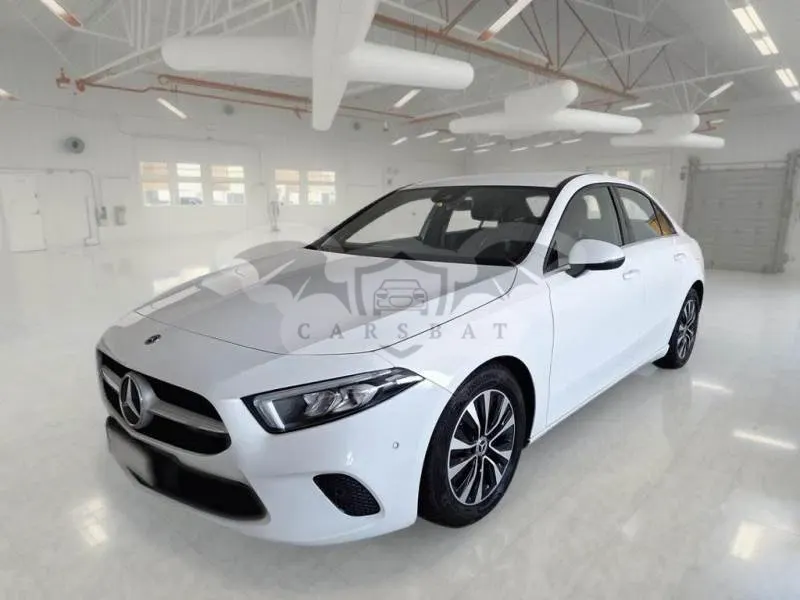 Mercedes-Benz A 180d Business 2021