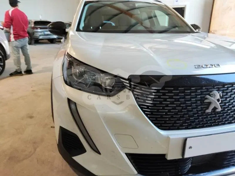 Peugeot 2008 1.5 HDI Allure 2022