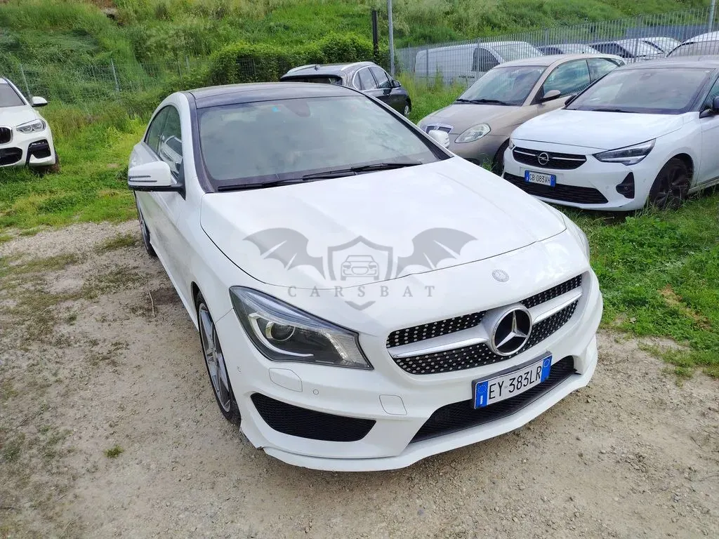 Mercedes-Benz CLA 220d Premium 2015