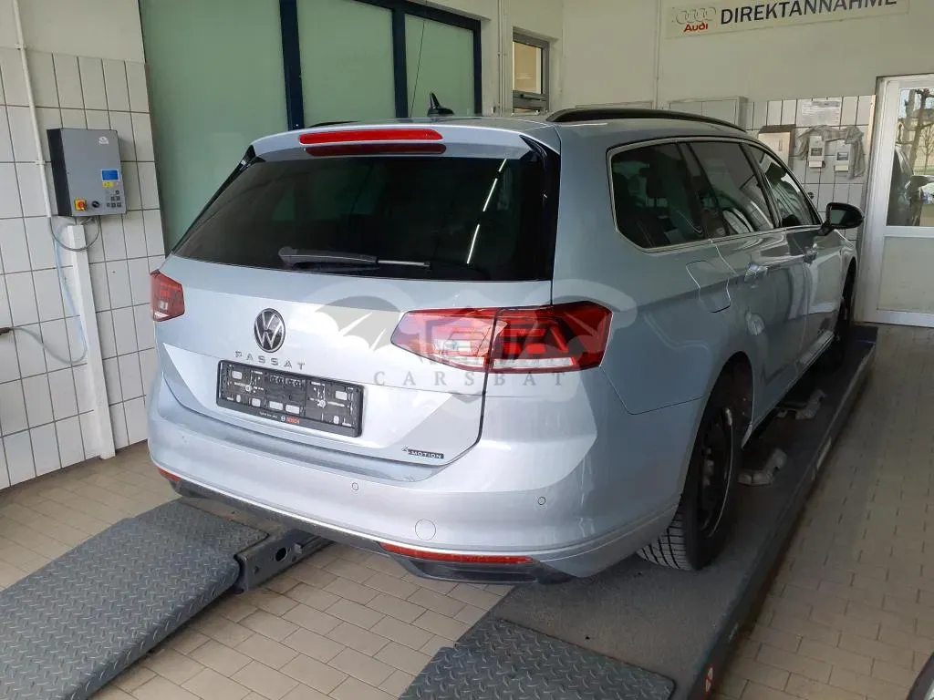 Volkswagen Passat 2.0 2023