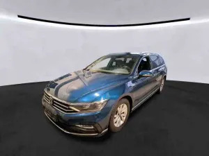 Volkswagen Passat 2.0 2023