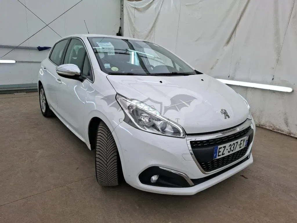Peugeot 208 Allure Business 2018