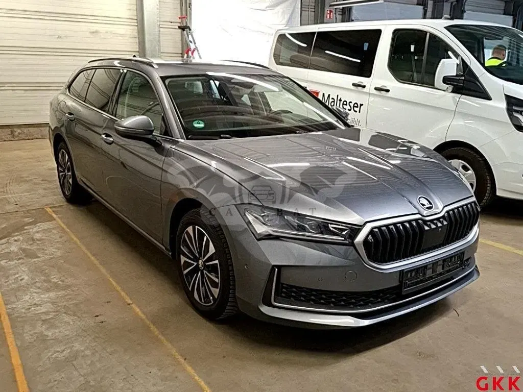 Skoda Superb Combi 1.5 TSI Selection 2024