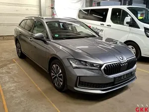 Skoda Superb Combi 1.5 TSI Selection 2024