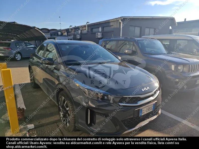 Kia Ceed XCeed 1.5 T-GDI Business 2022