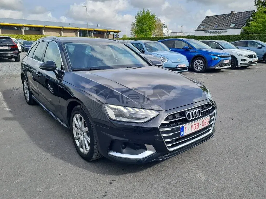 Audi A4 Avant 30 TDI Business 2020