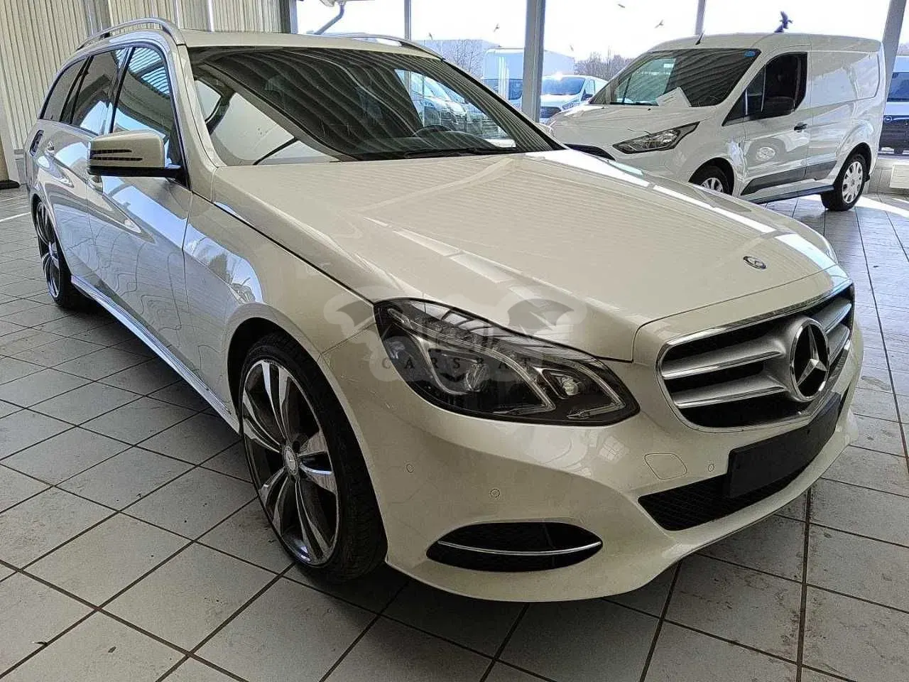Mercedes-Benz E Avantgarde 2013
