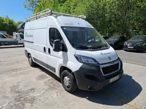 Peugeot Boxer L2H2 2.2 HDI Premium 2021