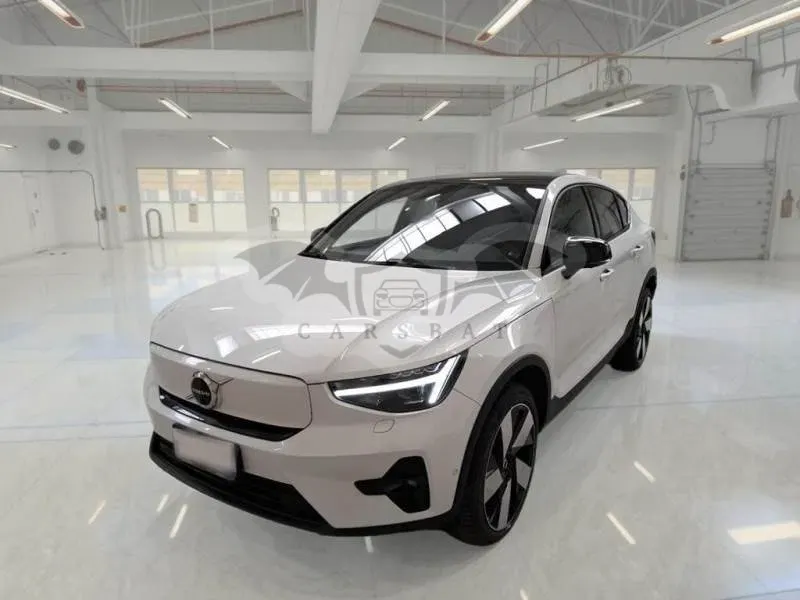 Volvo C40 Ultimate 2025