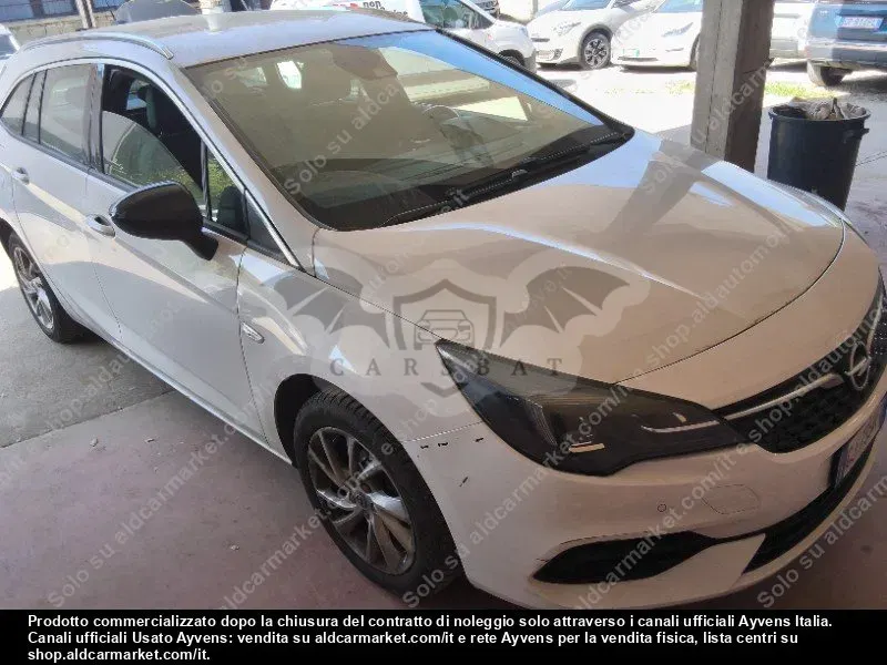 Opel Astra 1.5 CDTI Business 2022