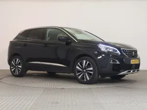 Peugeot 3008 1.2i Premium 2020