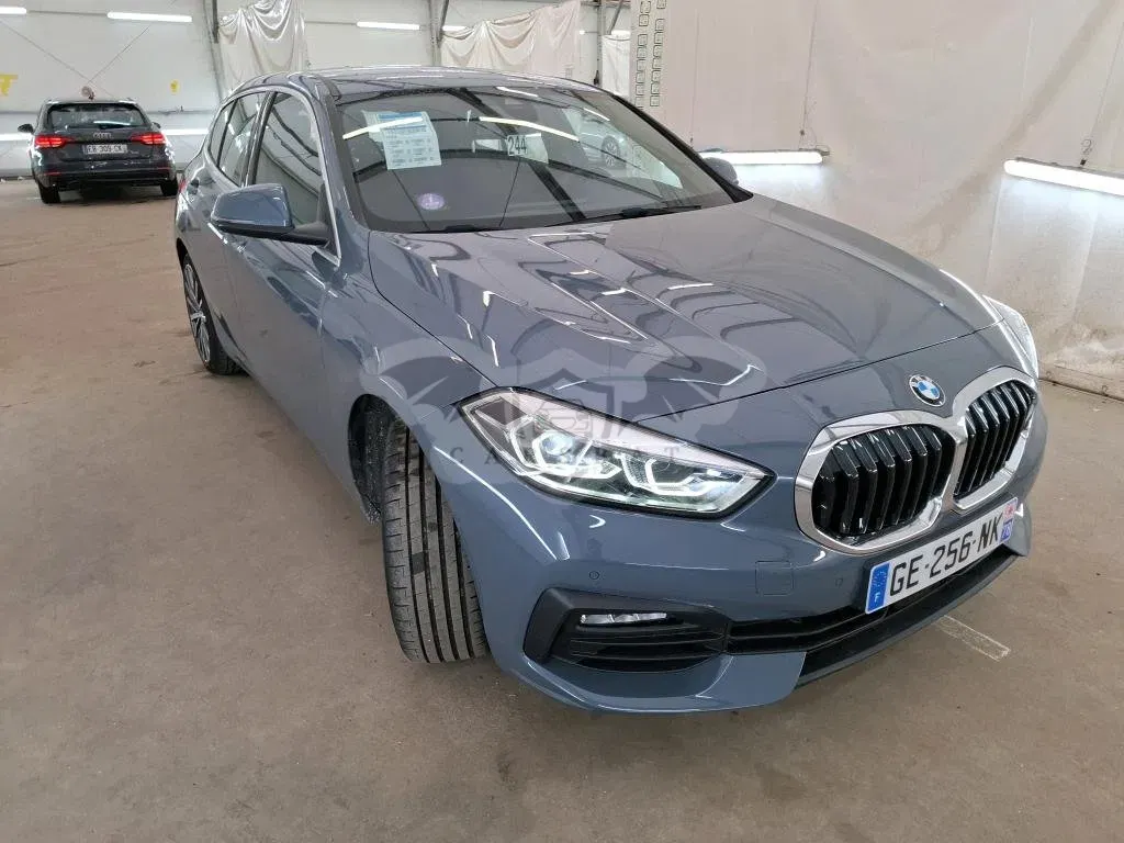 BMW 1 Series 118i Business Design 2022