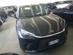Lexus LBX 1.5 2025