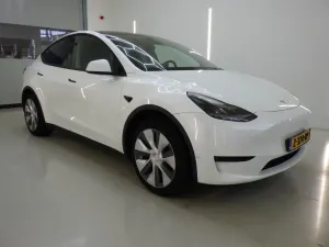 Tesla Model Y 58 kWh 2024