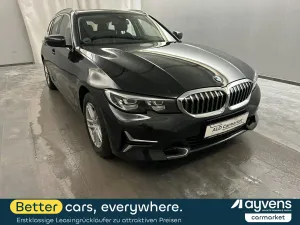 BMW 3 Series Touring 320i Luxury 2021