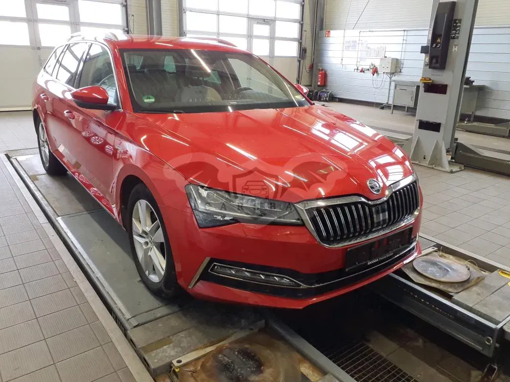 Skoda Superb Combi 2.0 TDI 2024