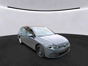 Volkswagen Golf Variant 1.5 eTSI Life 2024