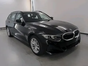 BMW 3 Series Touring 318d 2023