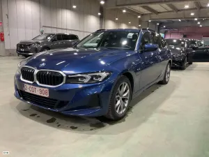 BMW 3 Series Touring 330e 2022