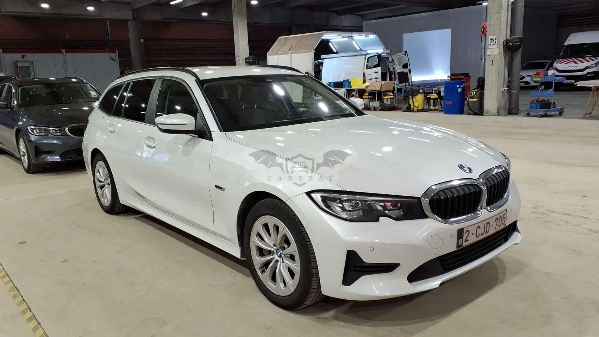 BMW 3 Series Touring 330e 2022