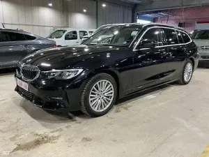 BMW 3 Series Touring 318i 2021