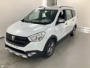 Dacia Lodgy 1.3 TCe Stepway 2021