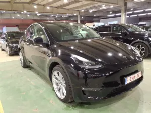 Tesla Model Y Long Range 78 kWh 2023