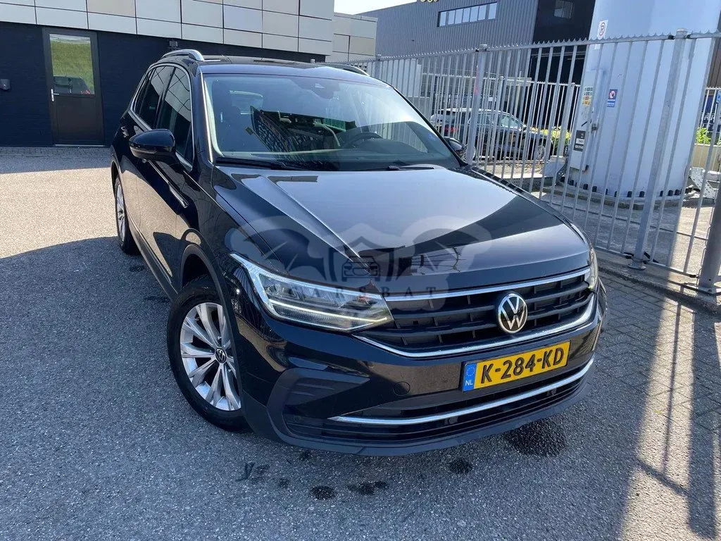 Volkswagen Tiguan 1.5 TSI Life Business 2021