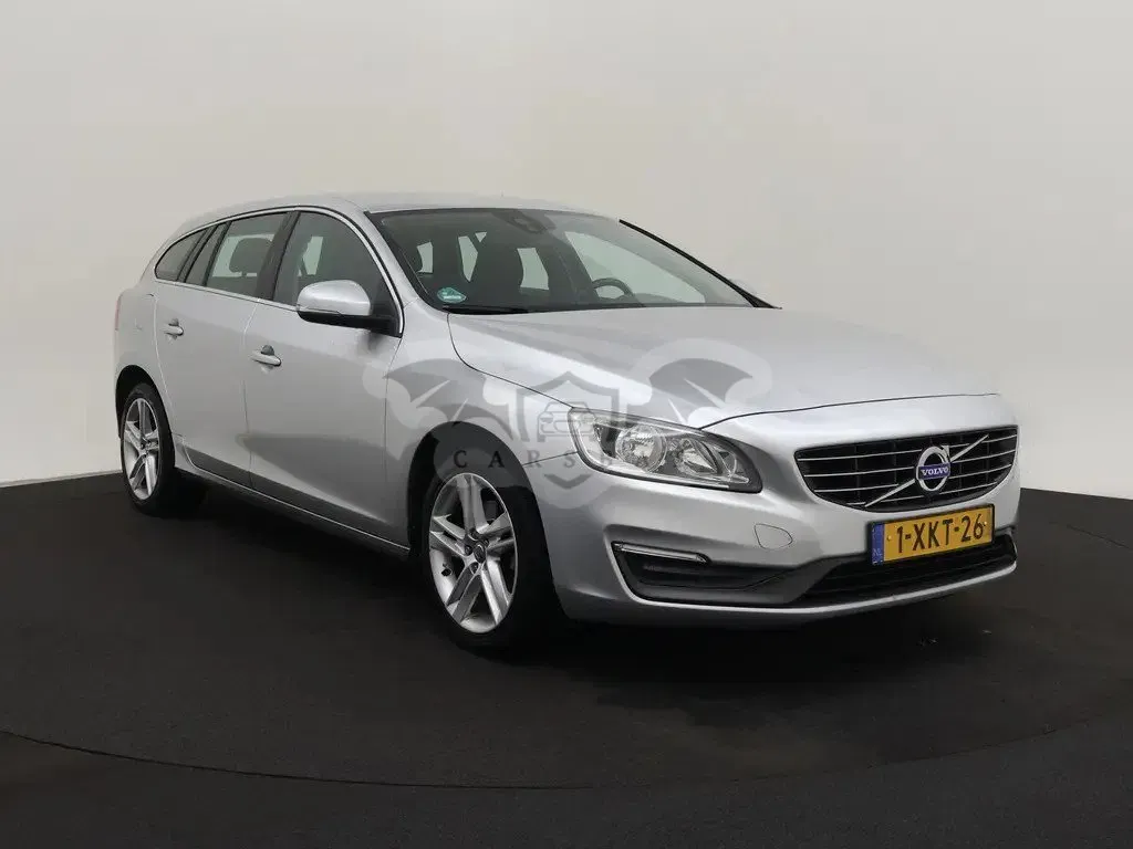 Volvo V60 T3 Momentum 2014