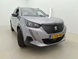 Peugeot 2008 1.2i Allure Pack 2023