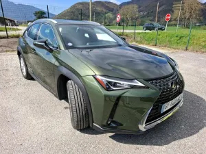 Lexus UX 250h Business 2022