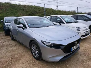 Mazda 3 2.0 Business Executive 2023