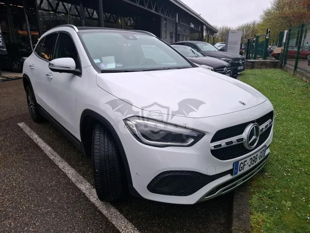 Mercedes-Benz GLA 250e Business Line 2022