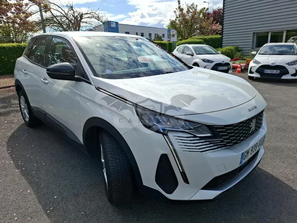 Peugeot 3008 1.2i Active Pack 2023