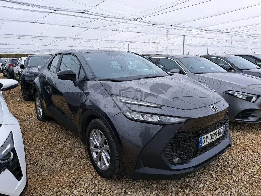 Toyota C-HR 1.8 Dynamic Business 2024