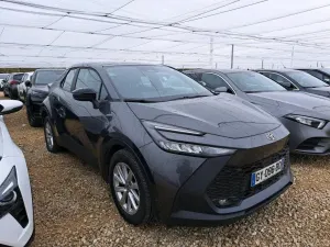 Toyota C-HR 1.8 Dynamic Business 2024