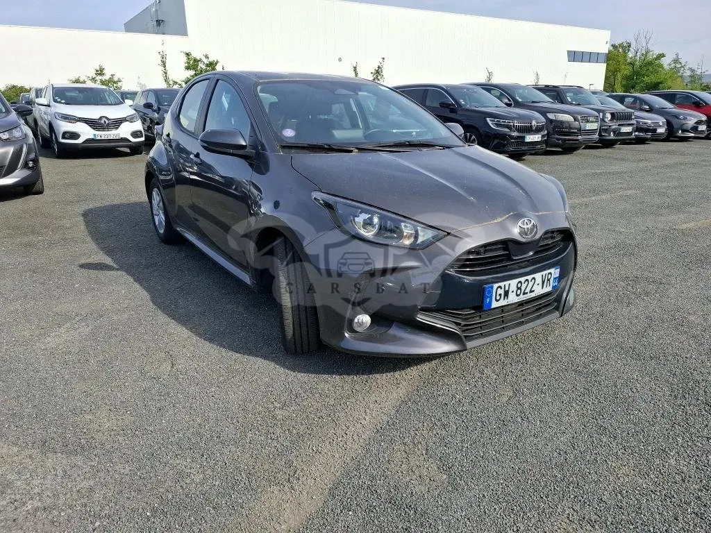 Toyota Yaris 1.5 Dynamic Business 2024