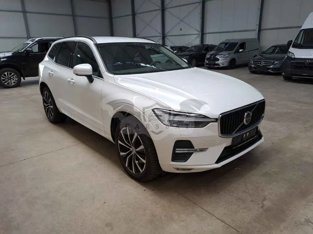 Volvo XC60 Core 2023