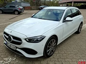 Mercedes-Benz C 300e 2024