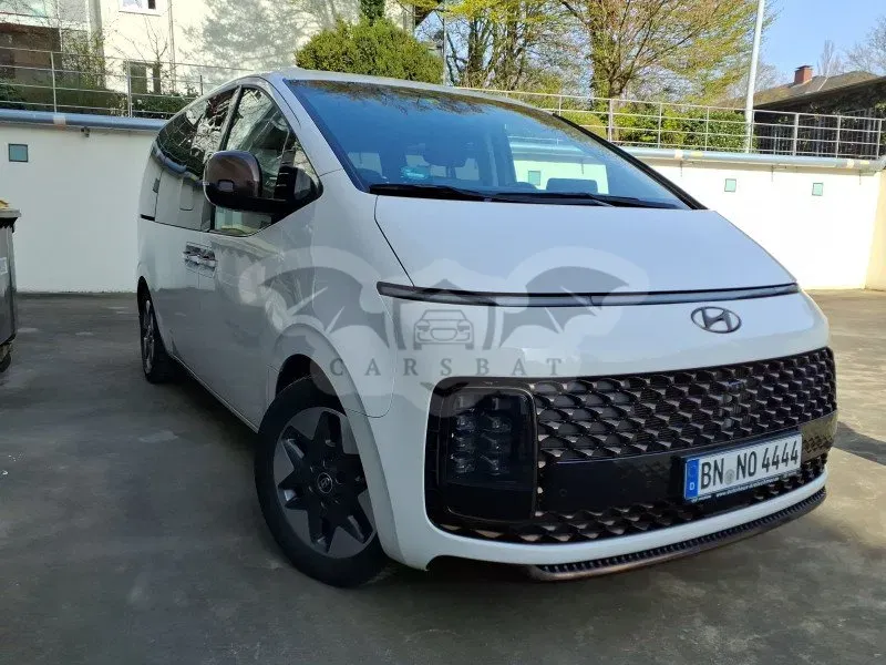 Hyundai Staria Signature 2023