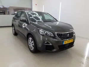 Peugeot 3008 1.2 Executive 2020